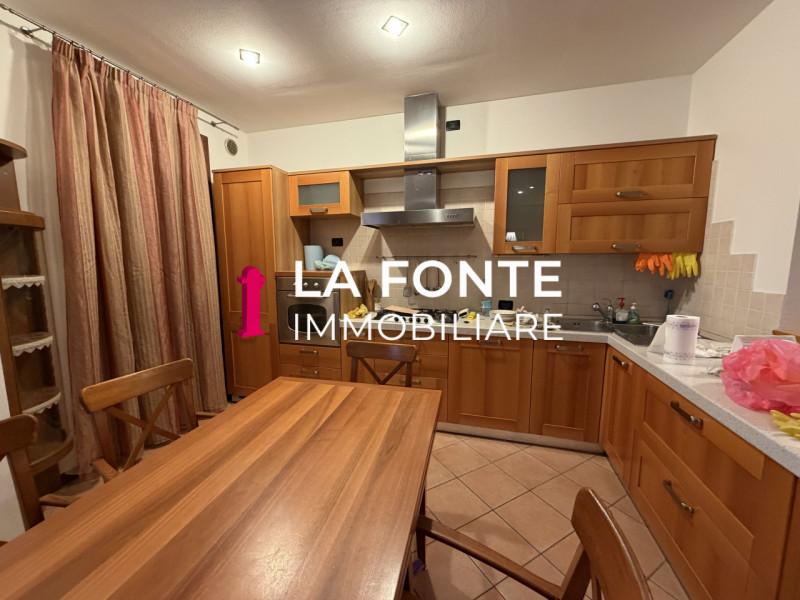 SI RICHIEDONO COPPIE REFERENZIATE.

PER POTER FISSARE UNA VISITA SCRIVERE UNA BREVE VOSTRA PRESEN...