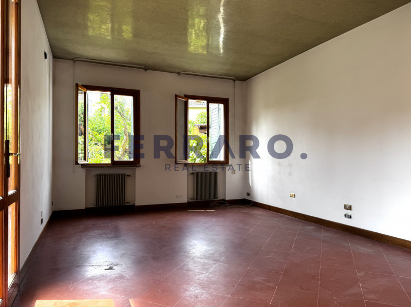 Treviso, San Zeno, Codice YA20
Proponiamo in affitto esclusiva porzione di bifamiliare di 140 mq,...
