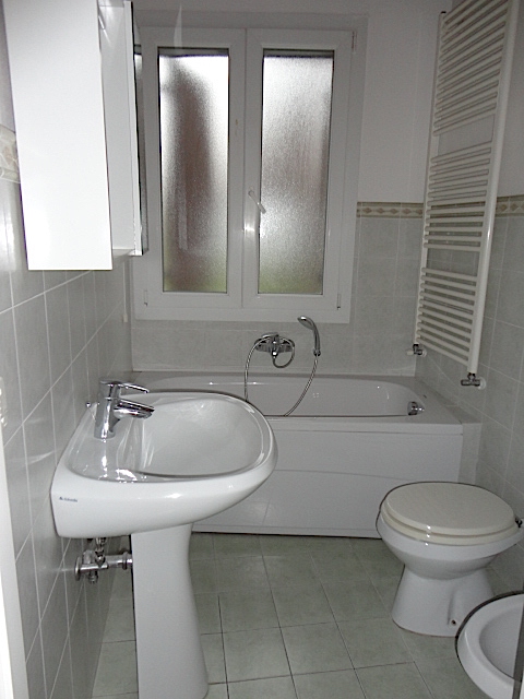 A Montà sarà disponibile dal 1 gennaio, una splendida porzione di casale antico ristrutturata poc...