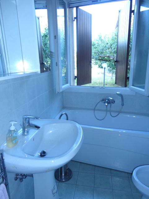 A Montà sarà disponibile dal 1 gennaio, una splendida porzione di casale antico ristrutturata poc...