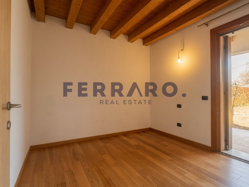 Treviso, zona Castellana – Codice IV6

Proponiamo in vendita elegante appartamento trilocale con ...