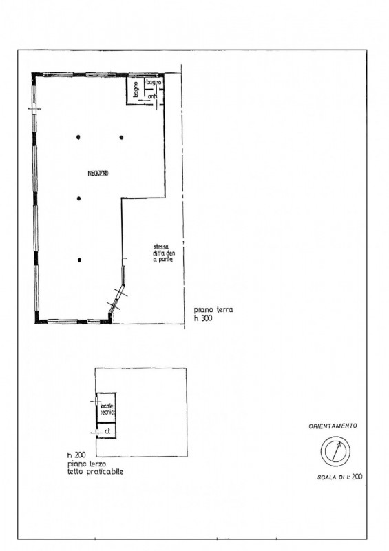 Proponiamo in vendita un ampio negozio/ufficio di circa 290 calpestabili, situato a pochi passi d...