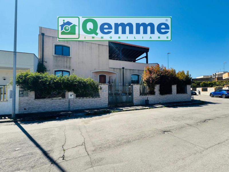 Lequile Vendita Villa moderna