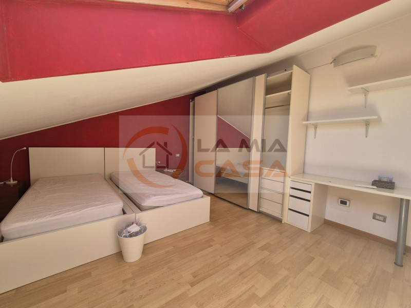 VENDO Stanze e Posti letto a Legnaro – foto 1