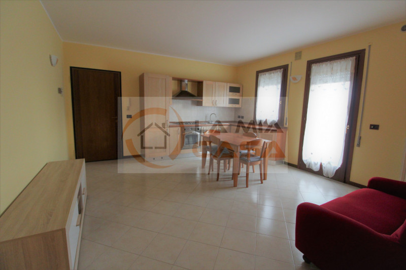 AFFITTI Appartamento a Legnaro – foto 1