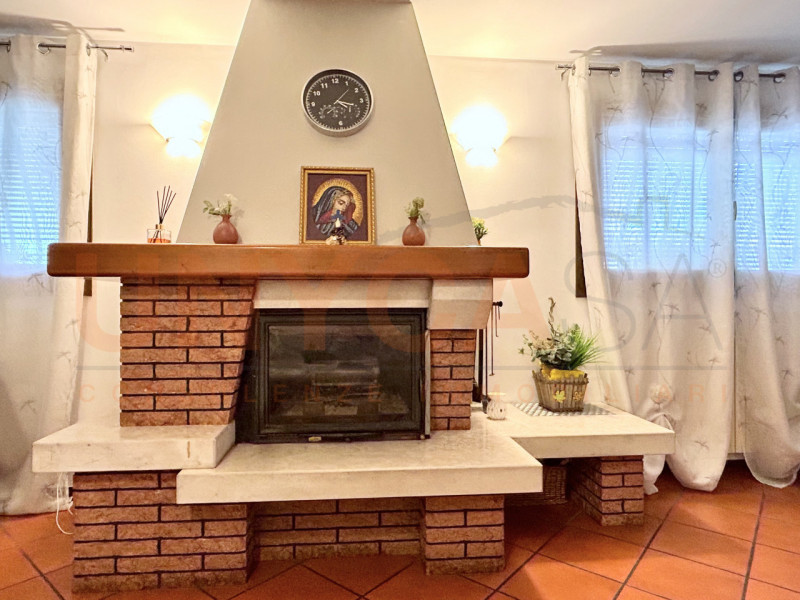 MESTRINO: proponiamo appartamento perfetto per famiglie che cercano un ambiente sereno e comodo a...