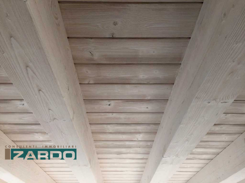 Rif. B-001 (per info 350 5383983 | Giacomo)

In tranquilla zona residenziale, comoda al centro di...