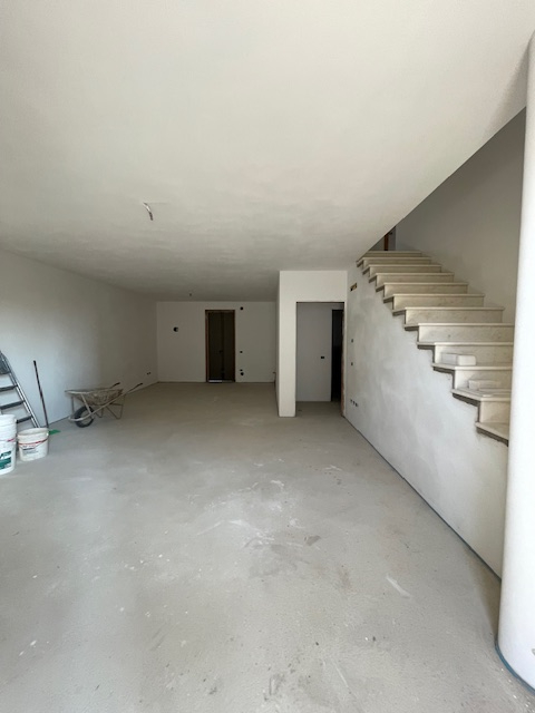 CAMPODARSEGO FIUMICELLO ULTIMA BIFAMILIARE. 
In centro paese comoda ai servizi, scuole e negozi d...