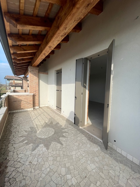 CAMPODARSEGO FIUMICELLO ULTIMA BIFAMILIARE. 
In centro paese comoda ai servizi, scuole e negozi d...