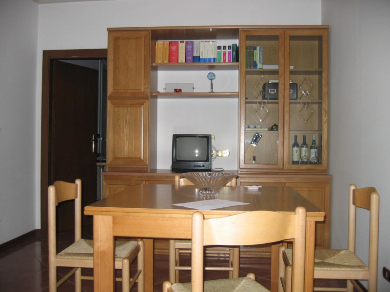 Parma Affitto Appartamento trilocale