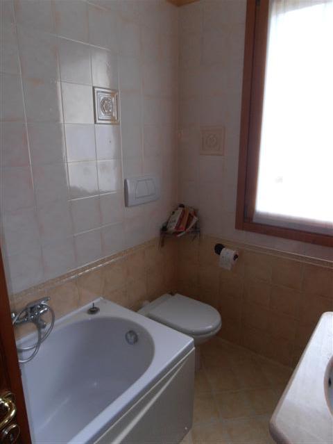 Castelfranco V.to: frazione in palazzina di recente costruzione vendesi appartamento al piano ter...