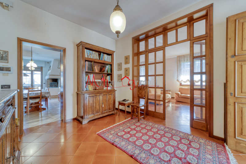 PADOVA ZONA PALTANA - Nel cuore della zona più ricercata e tranquilla della Paltana, proponiamo i...