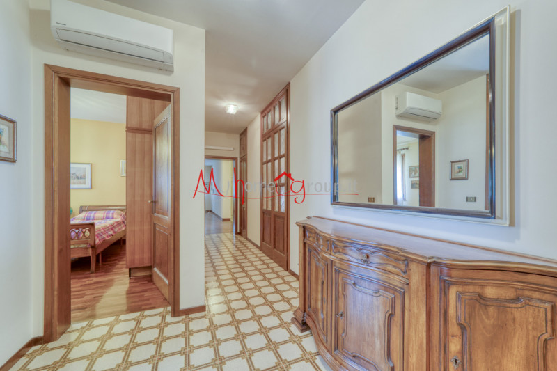 PADOVA ZONA PALTANA - Nel cuore della zona più ricercata e tranquilla della Paltana, proponiamo i...