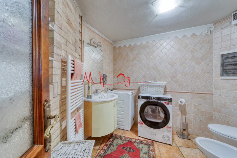 PADOVA ZONA PALTANA (Rif. V320-P) - In posizione centralissima, comoda a tutti i servizi, proponi...