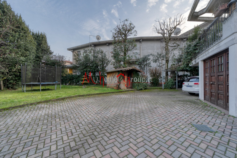 PADOVA ZONA PALTANA (Rif. V320-P) - In posizione centralissima, comoda a tutti i servizi, proponi...