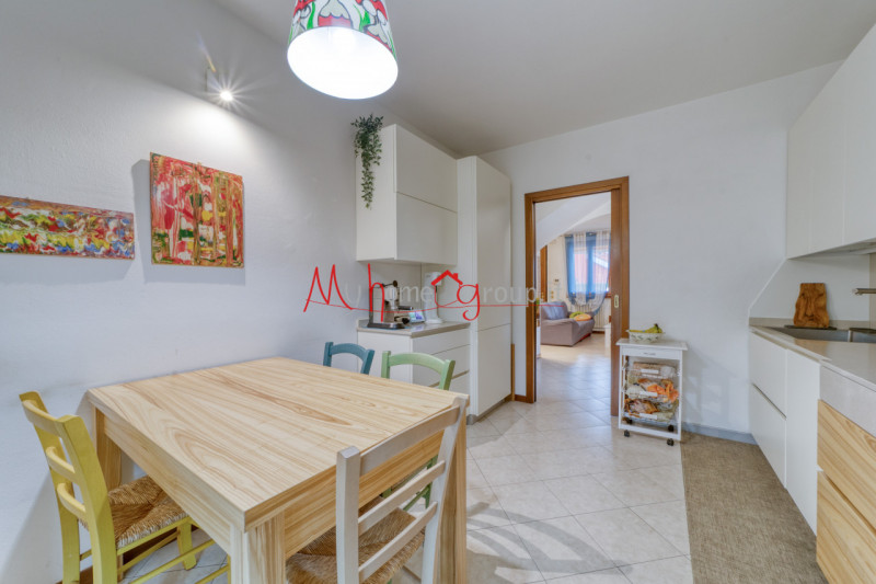 PADOVA ZONA VOLTABRUSEGANA - (Rif. V261P) - Proponiamo in vendita casa a schiera di testa, dispos...