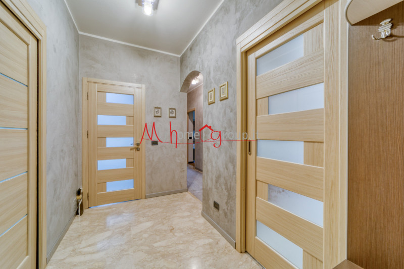 PADOVA ZONA MANDRIA: Appartamento ristrutturato con garage in zona servita

In contesto tranquill...