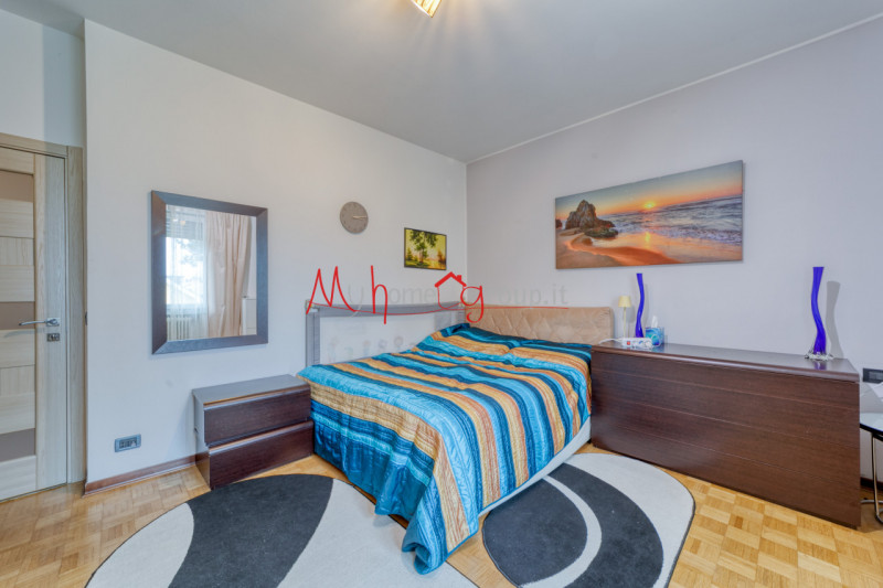 PADOVA ZONA MANDRIA: Appartamento ristrutturato con garage in zona servita

In contesto tranquill...