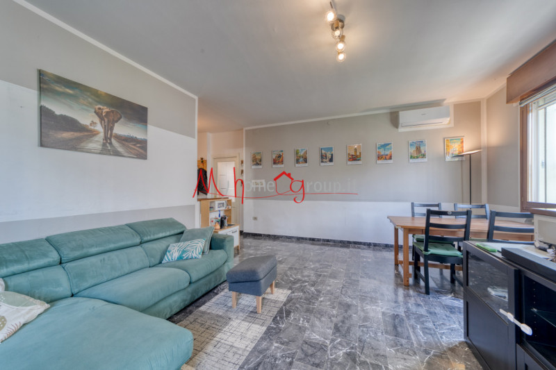 PADOVA ZONA PALTANA (Rif. A195P) - In una zona tranquilla e ben servita di Padova, proponiamo in ...