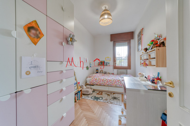 PADOVA ZONA PALTANA (Rif. A195P) - In una zona tranquilla e ben servita di Padova, proponiamo in ...