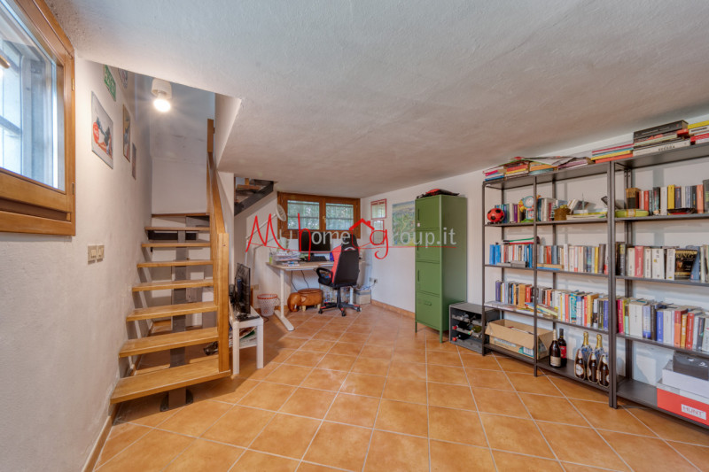 PADOVA ZONA PALTANA (Rif. A195P) - In una zona tranquilla e ben servita di Padova, proponiamo in ...