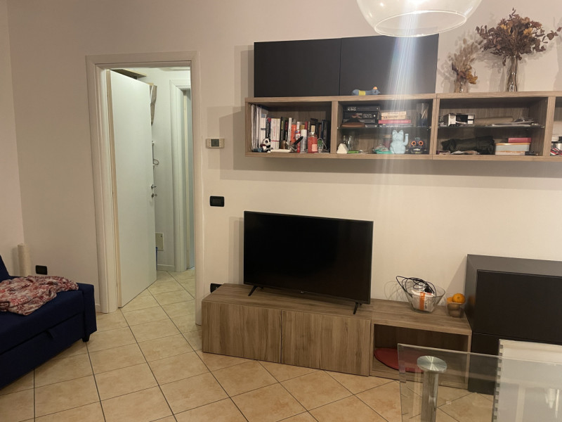 CAMPODORO posizione centralissima, recente complesso del 2008, 
BILOCALE ARREDATO  secondo ultimo...