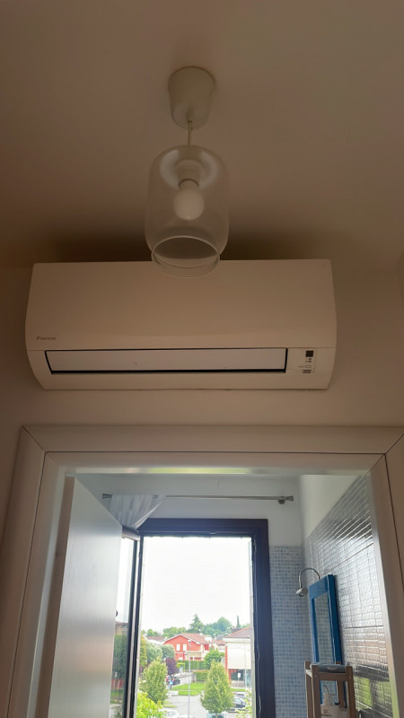 CAMPODORO posizione centralissima, recente complesso del 2008, 
BILOCALE ARREDATO  secondo ultimo...