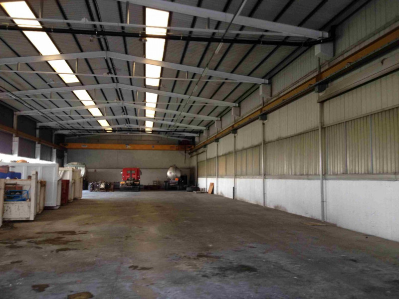 Padova Noventa ZIP Camin, Complesso Industriale Affittato in Vendita, Mq 12.000 Copertura, 3 Corp...