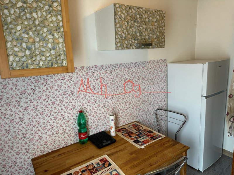 CHIESANUOVA: Stanza singola per studenti/lavoratori in appartamento condiviso al secondo piano. S...