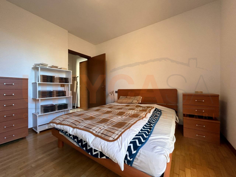 MESTRINO: proponiamo appartamento al piano terra, completamente arredato.

La disposizione degli ...