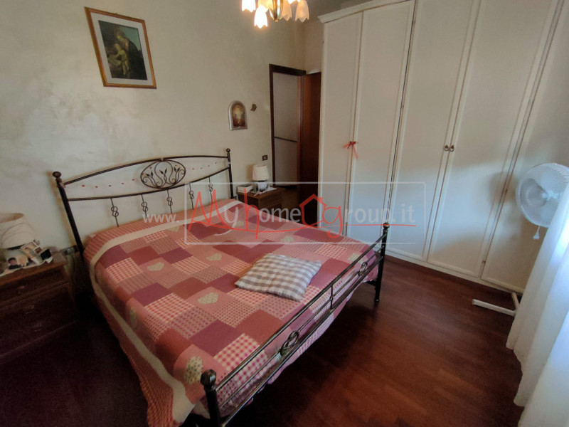 TENCAROLA - (Rif.A150-S) - Appartamento quadrilocale in bifamiliare con ingresso indipendente, si...