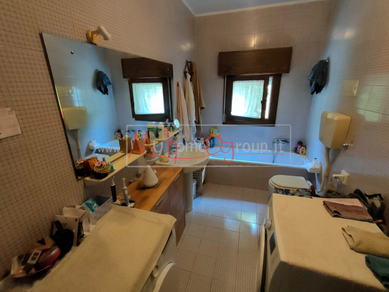 TENCAROLA - (Rif.A150-S) - Appartamento quadrilocale in bifamiliare con ingresso indipendente, si...
