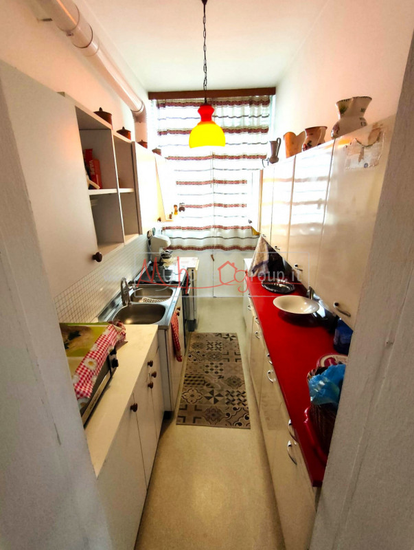 TENCAROLA - (Rif.A149-s) - Ampio e luminoso appartamento quadrilocale. Questo immobile si trova a...