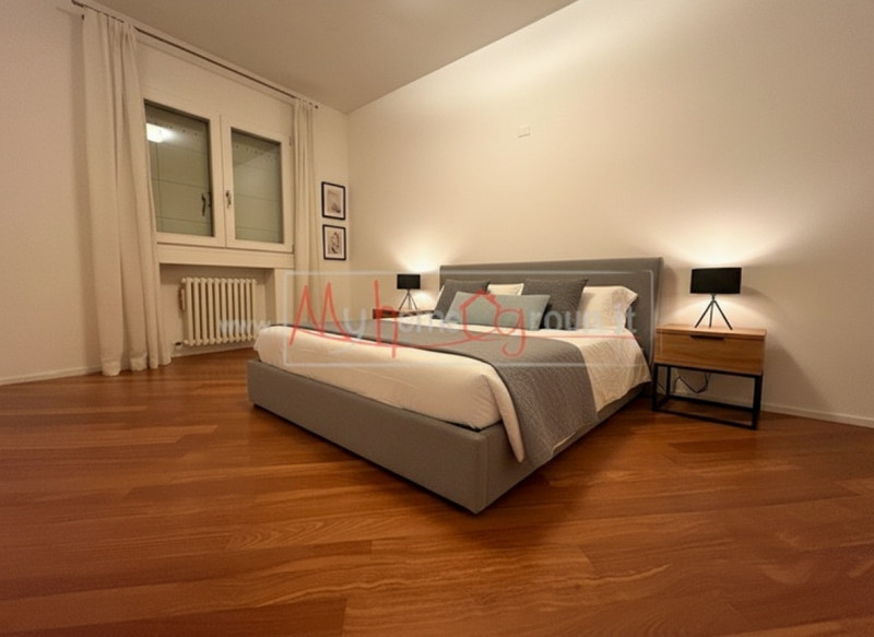 SELVAZZANO - (Rif. V645-S) - Circondata da un parco di circa 9.000 mq., che garantisce una privac...