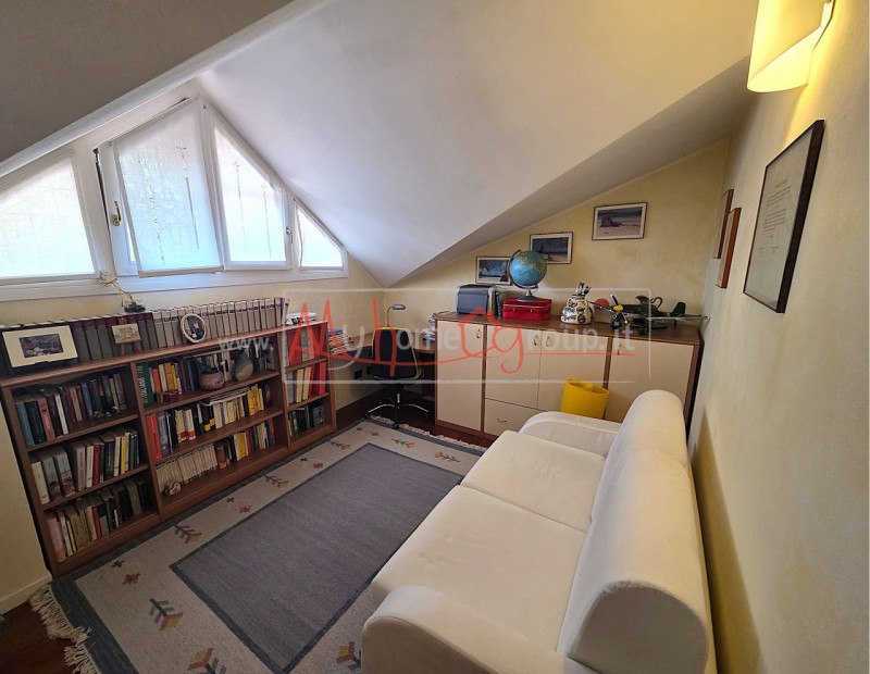 SELVAZZANO - (Rif. V492-s) - Proponiamo in vendita CON CONSEGNA MARZO 2027 porzione di villa a sc...