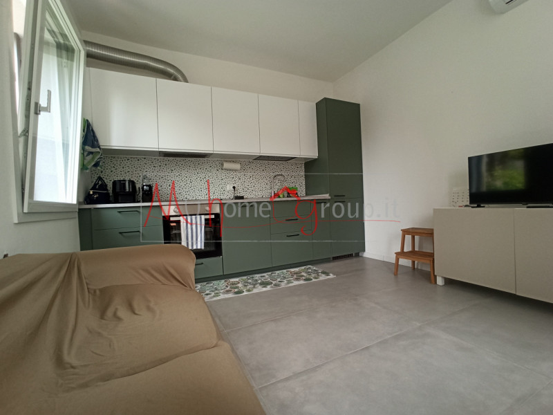 VOLTABAROZZO (STANZA09-R): In casa condivisa con altri due inquilini, disponibile da fine Aprile ...