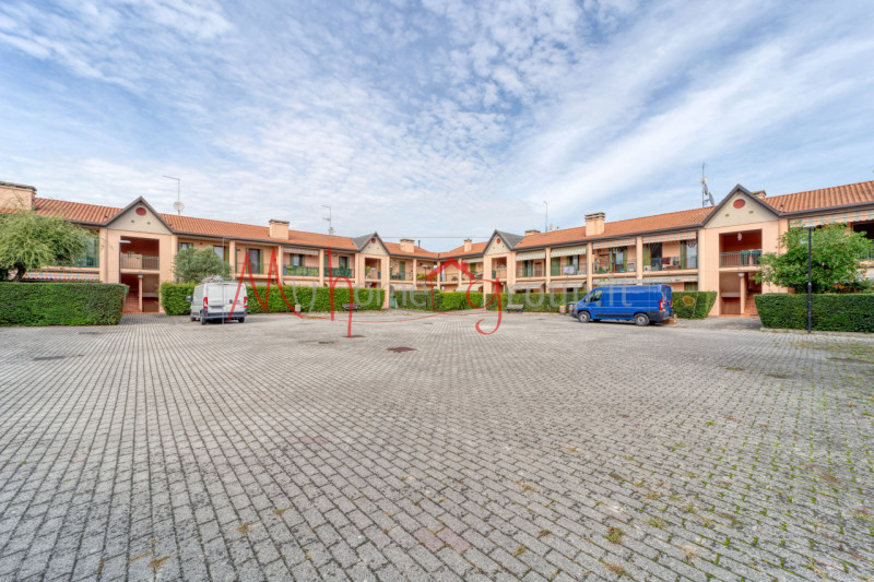 Ponte San Nicolò Vendita Appartamento