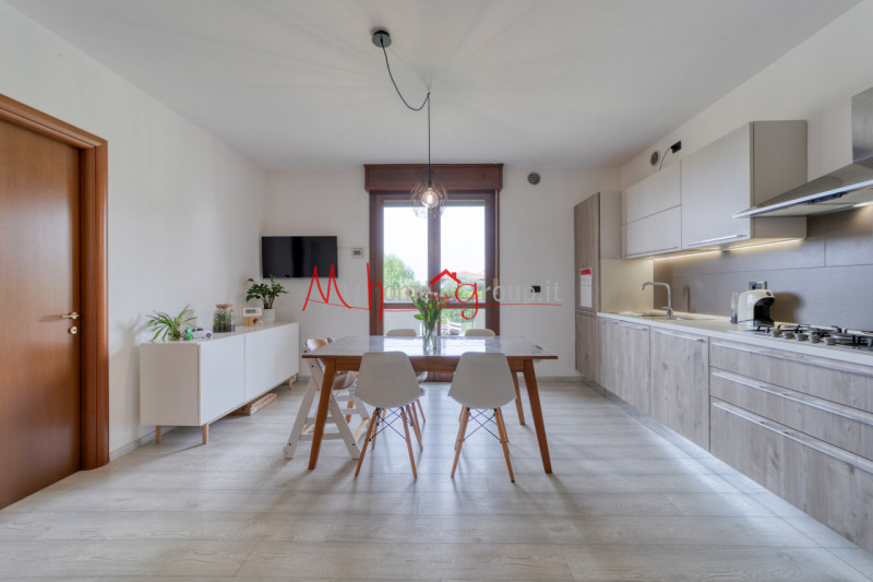 RIO (RIF: A2004-R): In ottimo contesto residenziale, situato in un quartiere tranquillo e immerso...