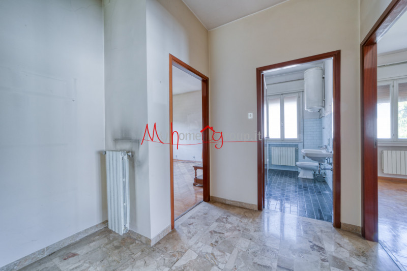 CAMIN (RIF. V0303-R): DA RISTRUTTURARE!!! Casa singola terratetto di ampie dimensioni su un lotto...