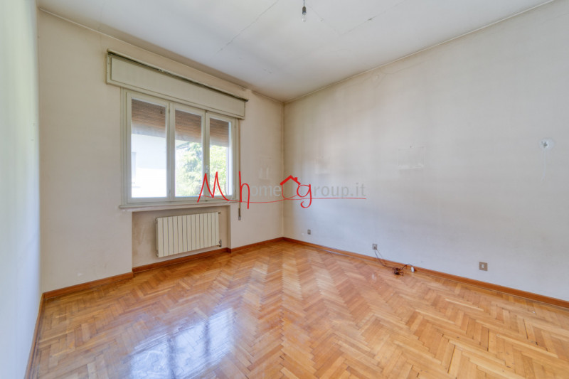 CAMIN (RIF. V0303-R): DA RISTRUTTURARE!!! Casa singola terratetto di ampie dimensioni su un lotto...