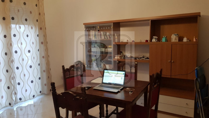 LIMENA - centralissima soluzione ristrutturata a nuovo con ampio ingresso, servizio con doccia fi...