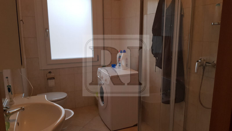 LIMENA - centralissima soluzione ristrutturata a nuovo con ampio ingresso, servizio con doccia fi...