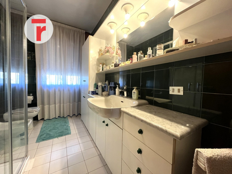 Villafranca Padovana, frazione Taggì di Sopra, proponiamo in vendita un appartamento dagli spazi ...