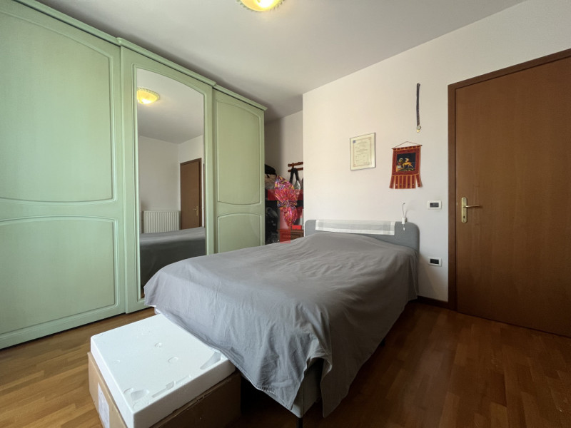 Nel Comune di Limena, in quartiere residenziale a due passi dal centro paese composto prevalentem...