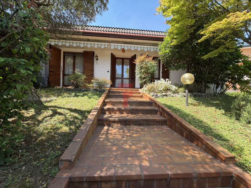 VENDITE Rustico e Casa a Limena – foto 1
