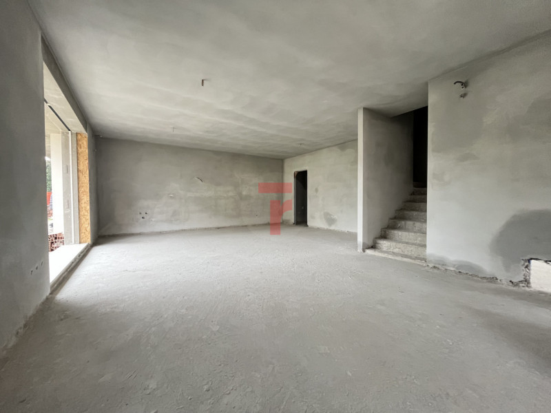 Limena Centro: su strada a senso unico, poco trafficata e in contesto ben abitato, proponiamo una...