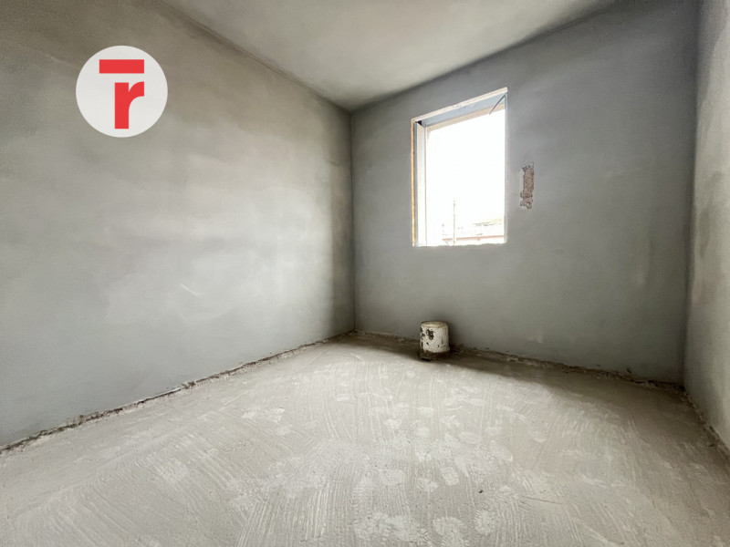 Limena Centro: su strada a senso unico, poco trafficata e in contesto ben abitato, proponiamo una...