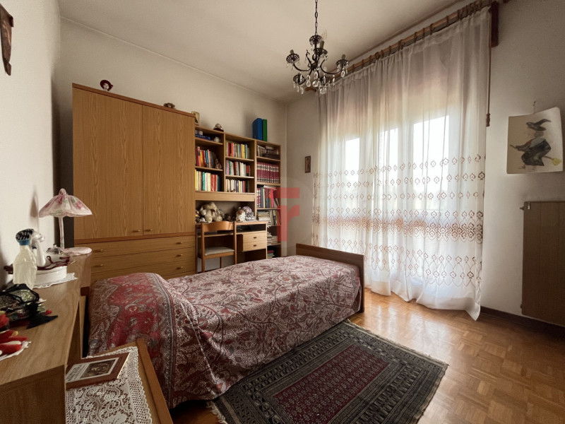 CHE COS'È LA NUDA PROPRIETÀ? 
La nuda proprietà è un diritto reale su una casa che non comprende ...