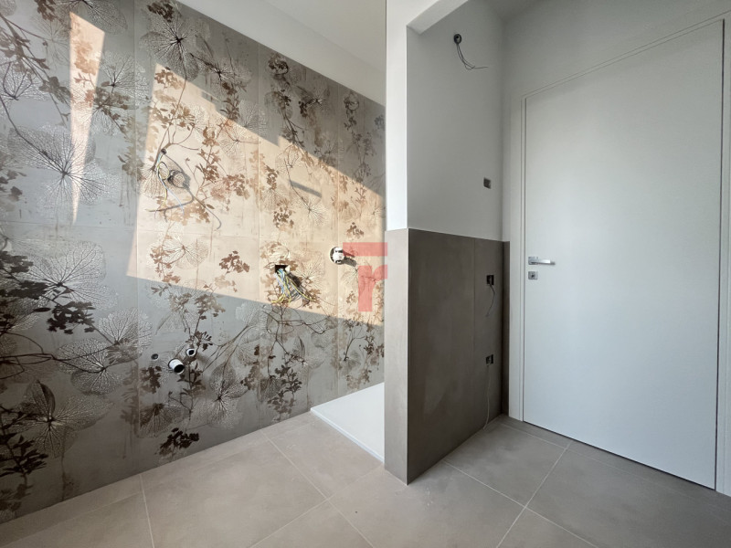 Limena Centro: proponiamo in vendita un appartamento di ultima ristrutturazione in condominio di ...