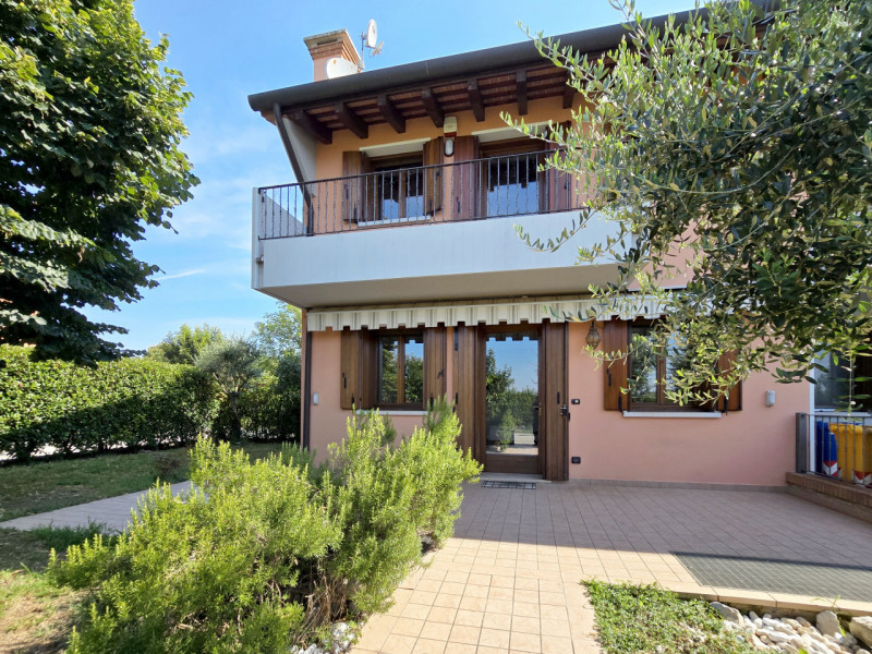 Treviso Affitto Casa a schiera porzione di testa